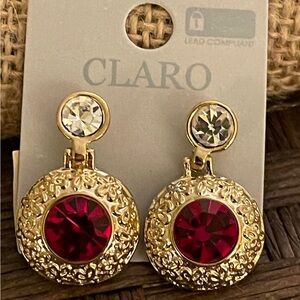 NWT Gold plated  &Ruby Red stone , textured pattern gold design on Earrings